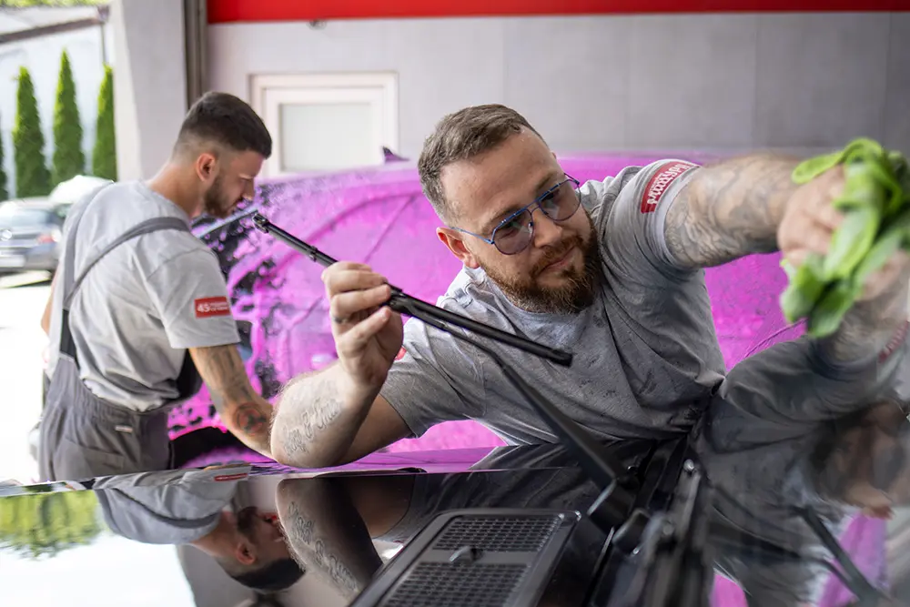 Dubinsko pranje auta – cena, trajanje i kako da izaberete pravu uslugu